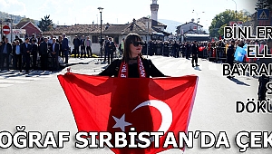 Son dakika... Erdoğan'ı Türk bayraklarıyla karşıladılar