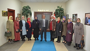 Ak Parti yeni ilçe kadın kollarından Toltar'a ziyaret