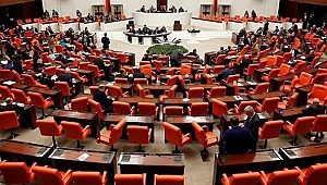 AK Parti Kocaeli milletvekilleri komisyonlara girmeyi başardı