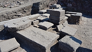 'Aristios ailesi'nin 2300 yıllık mezarı bulundu
