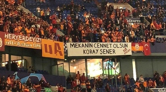 Galatasaray taraftarından Koray Şener pankartı!