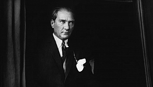 Mustafa Kemal Atatürk'ü minnetle anıyoruz