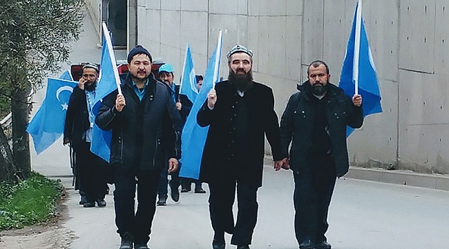Doğu Türkistan için Ankara'ya yürüyorlar 