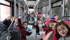 Öğrencilere önce okulda sonra otobüste eğitim
