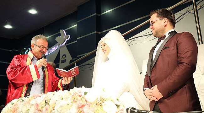 Gebze’de 2 bin 716 çiftin nikahı kıyıldı