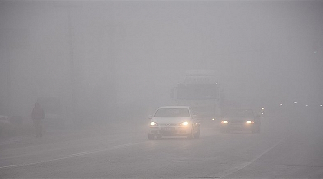 Gebze'de yoğun sis etkili oldu 