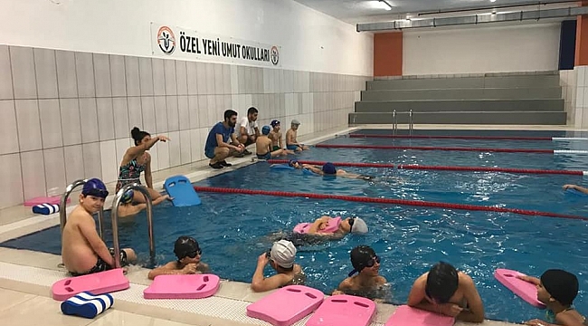 Gebze'de yüzme derslerine ilgi büyük