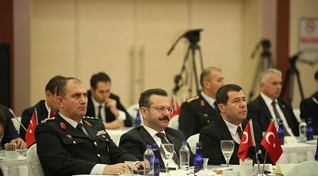 Vali Aksoy, Seçim Güvenliği toplantısına katıldı