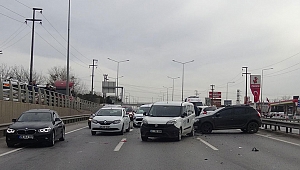 Gebze'de 6 araç birbirine girdi: 5 yaralı