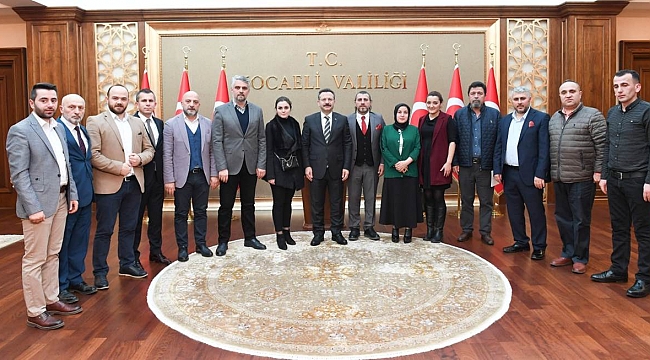 Trabzonlular,Vali Aksoy'u ziyaret etti