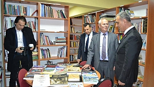 Kocaeli’nin ilk özel araştırma kütüphanesi Gebze'de açıldı  