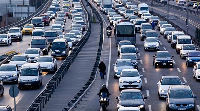 Kocaeli'de trafiğe kayıtlı kaç araç var?