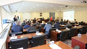 Çayırova'da meclis toplantısı yapıldı