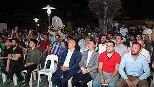 Başkan Büyükgöz, Milli maçı Gebzelilerle izledi