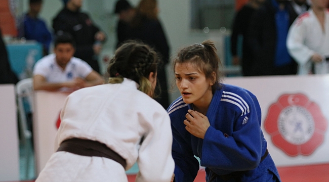  Kağıtsporlu milli judocular, Avrupa yolcusu