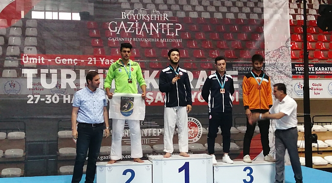 Darıca'lı karateciler altı madalya ile döndü