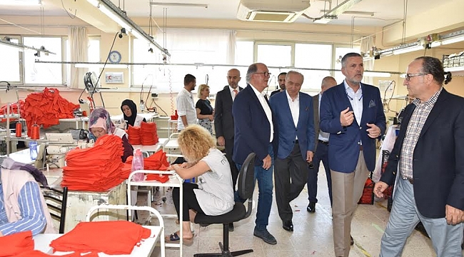 TİSK Yönetimi “ Bizimköy Engelliler Üretim Merkezi” ne hayran kaldılar