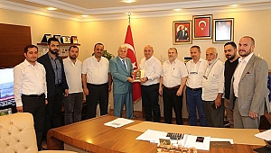 Mehmet Aras, başkanlara gitti