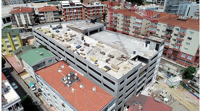 Gebze’deki 7 katlı otoparkın iç kısım çalışmaları başladı
