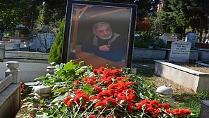 Tosunoğlu mezarı başında anıldı!