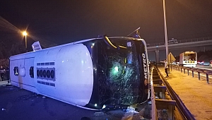 Gebze’de yolcu otobüsü devrildi: 1 ölü, 17 yaralı (2) 