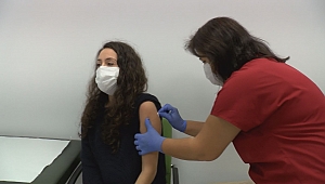 Kocaeli'de Çin'in Covid-19 aşısı gönüllülere uygulanmaya başlandı