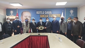 Ağrılılar'dan AK Parti Kocaeli'ne ziyaret