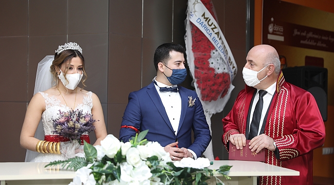 2020 yılında Darıca'da bin 256 çift evlendi