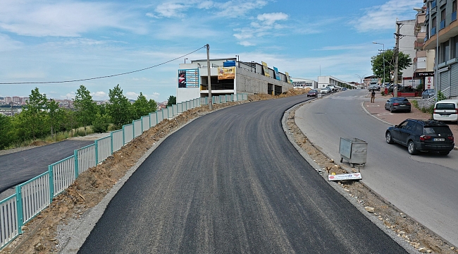 Çayırova Fatih Caddesi'nde asfalt serildi