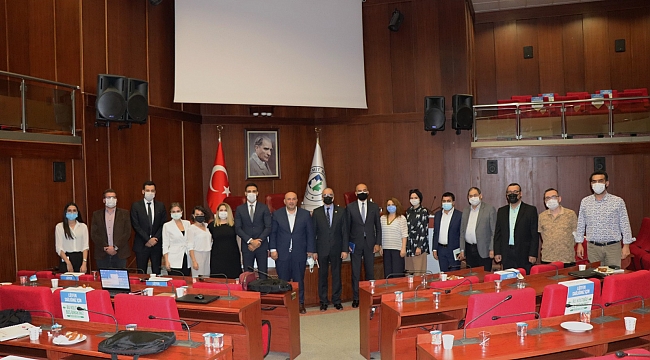 İzmit Belediyesi ile BELBİM Çınar Kart’ı masaya yatırdı