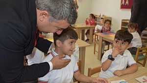 Başkan Şayir Dilovası’nı geleceğe eğitimle hazırlıyor 