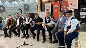 Elazığlılardan şarkılı türkülü kongre
