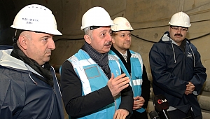Başkan Büyükakın, yerin 20 metre altına indi, metro inşaatını inceledi