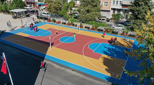 106 okula daha basketbol ve voleybol sahası